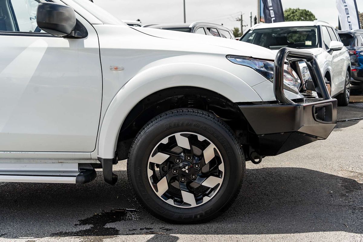2017 Mitsubishi Triton GLX MQ 4X4