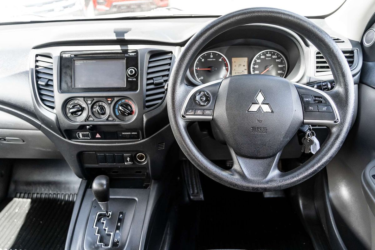 2017 Mitsubishi Triton GLX MQ 4X4