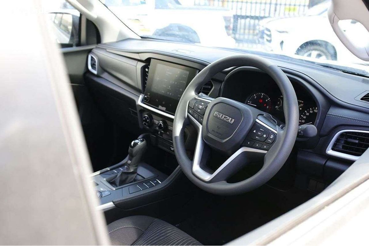 2025 Isuzu MU-X LS-M