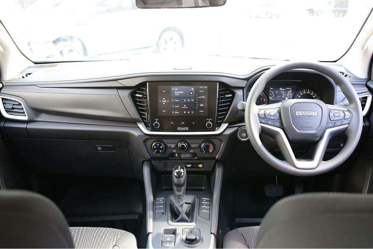 2025 Isuzu MU-X LS-M