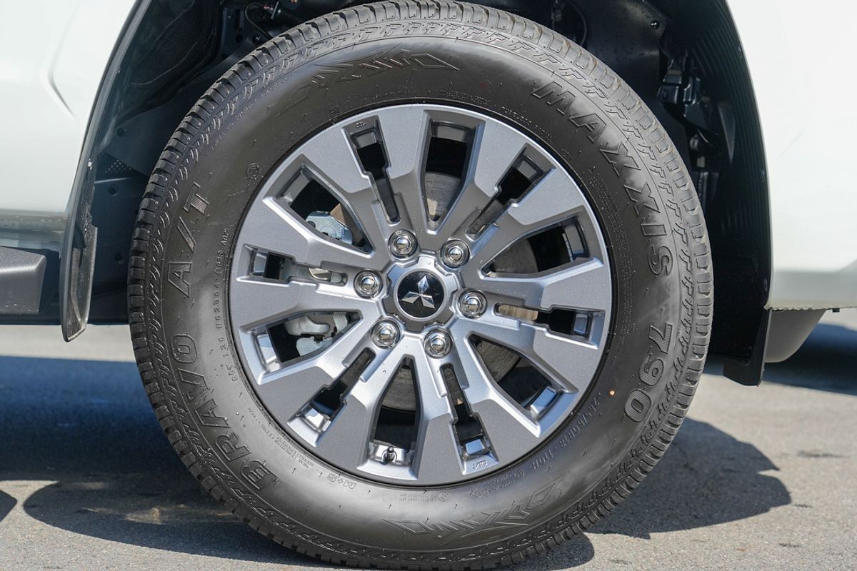 2025 Mitsubishi Triton GLS MV 4X4