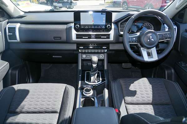 2025 Mitsubishi Triton GLS MV 4X4