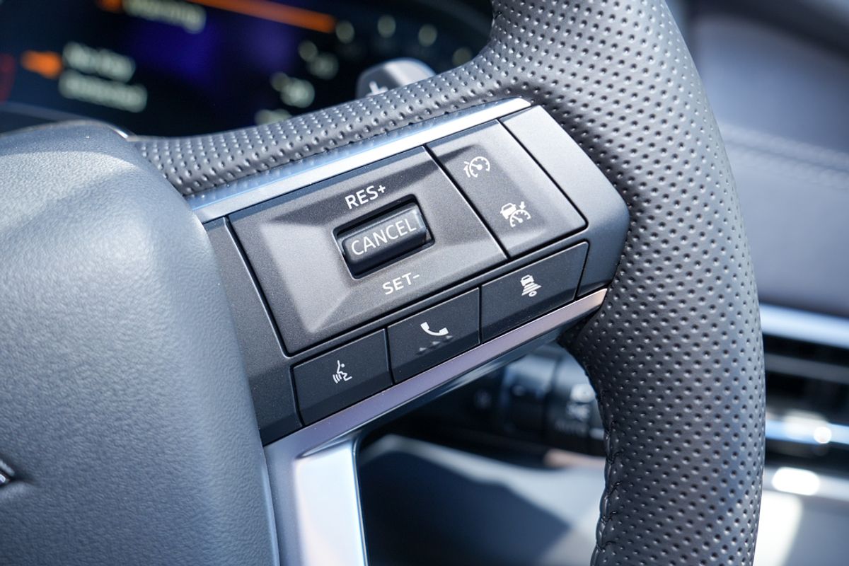 2025 Mitsubishi Outlander LS ZM