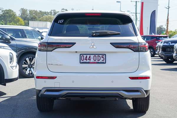 2025 Mitsubishi Outlander LS ZM