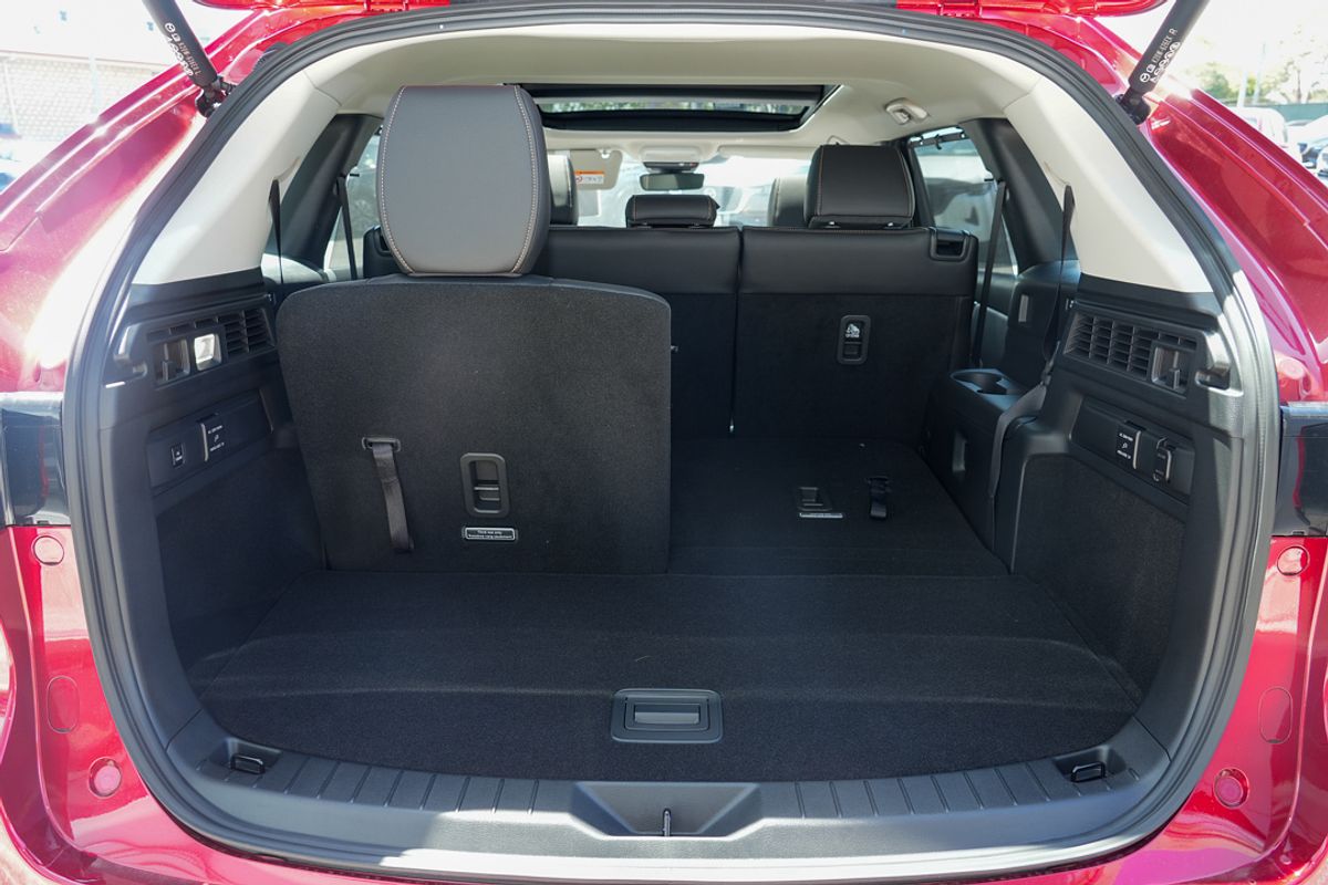 2025 Mazda CX-80 P50e GT KL