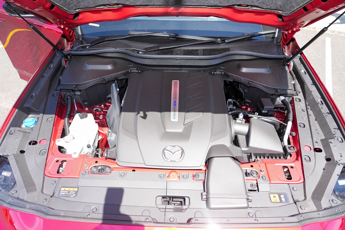 2025 Mazda CX-80 P50e GT KL