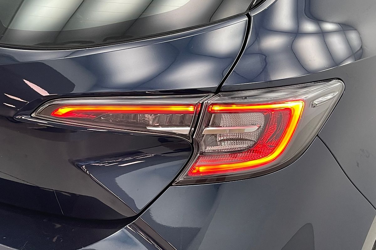 2020 Toyota Corolla Ascent Sport MZEA12R