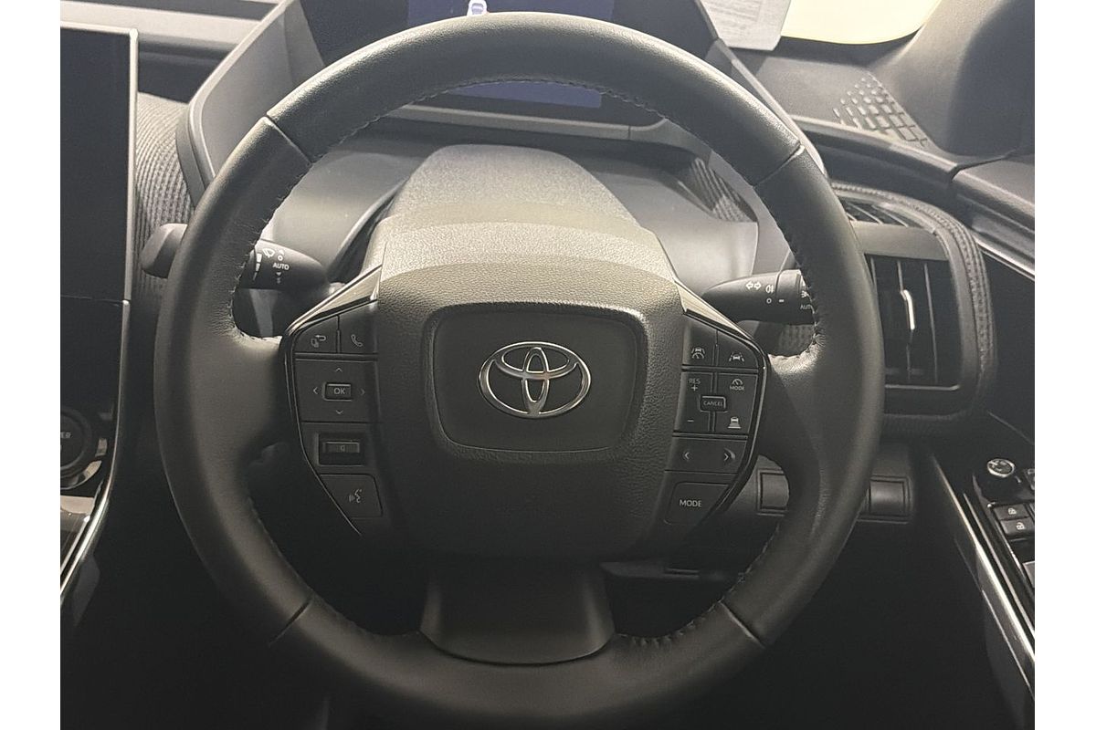 2023 Toyota bZ4X XEAM10R