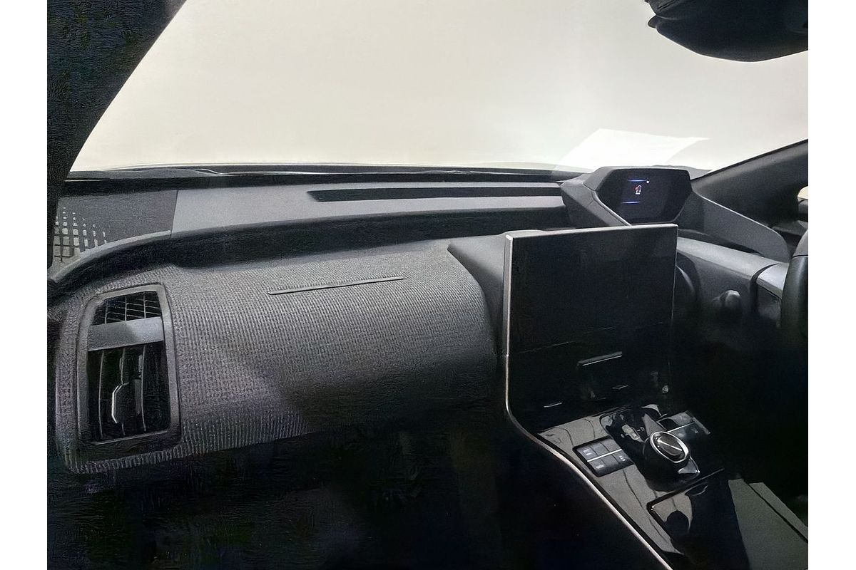 2023 Toyota bZ4X XEAM10R