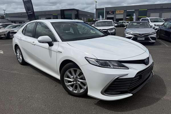 2024 Toyota Camry Ascent AXVH70R