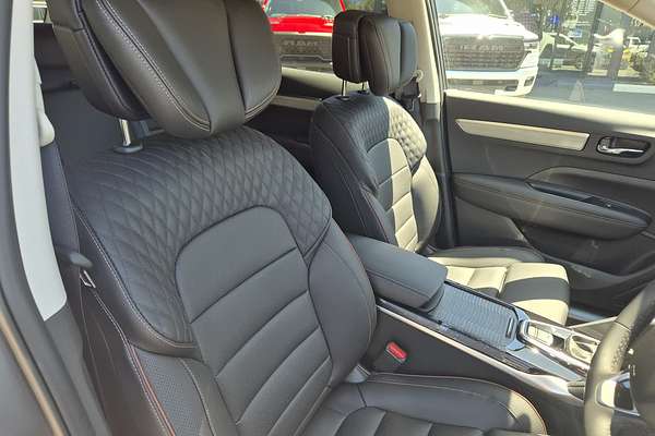 2025 Renault Koleos Techno HZG