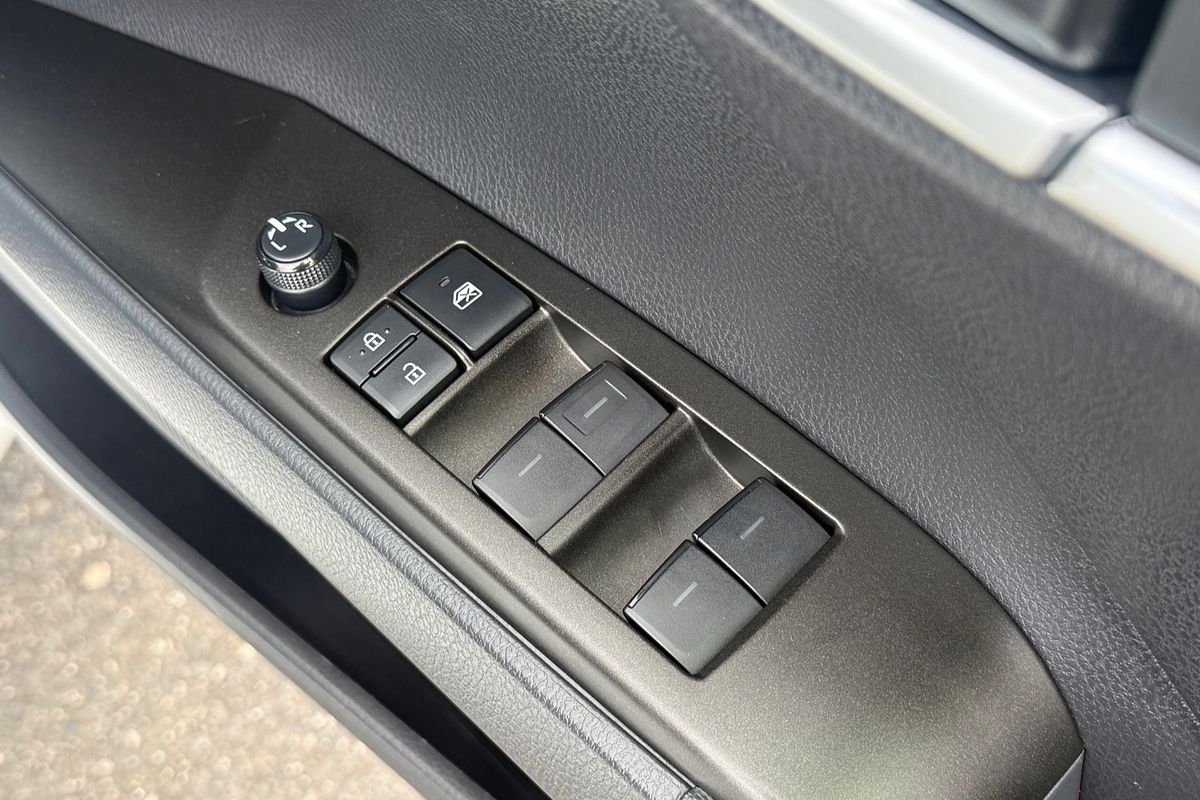 2024 Toyota Camry Ascent AXVH70R