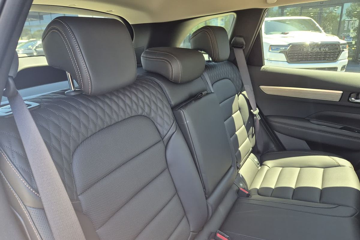 2025 Renault Koleos Techno HZG