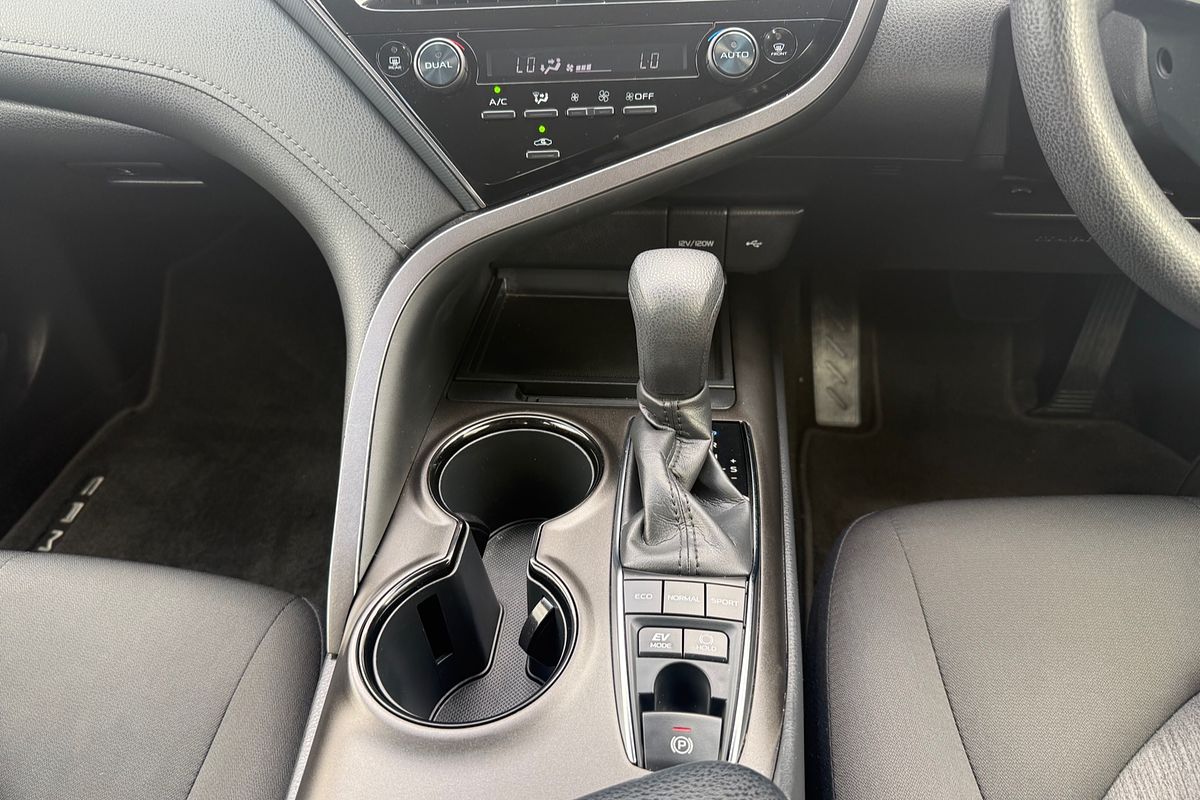 2024 Toyota Camry Ascent AXVH70R