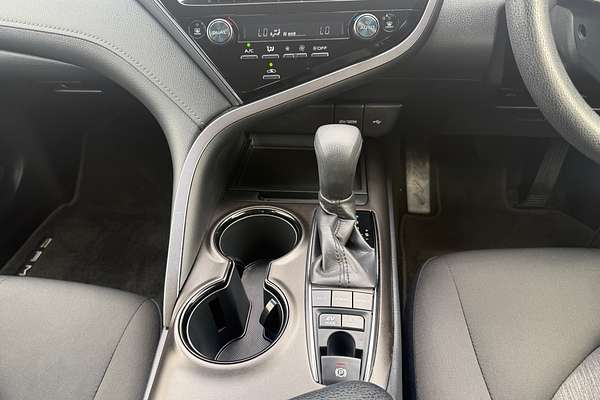 2024 Toyota Camry Ascent AXVH70R