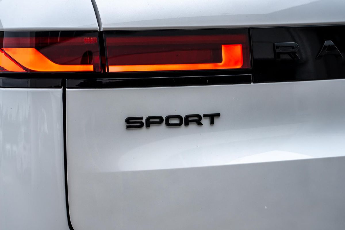 2024 Land Rover Range Rover Sport P400 Dynamic SE L461