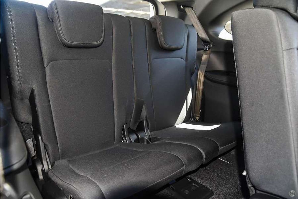 2025 Isuzu MU-X LS-M