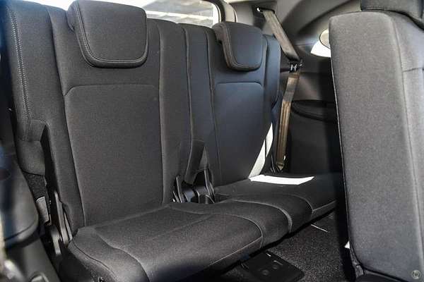 2025 Isuzu MU-X LS-M