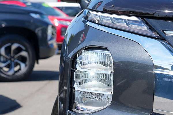 2025 Mitsubishi Outlander LS ZM