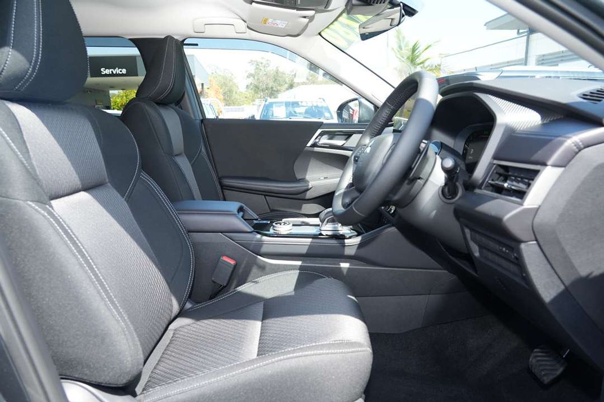 2025 Mitsubishi Outlander LS ZM