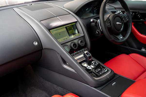 2024 Jaguar F-TYPE ZP Edition X152