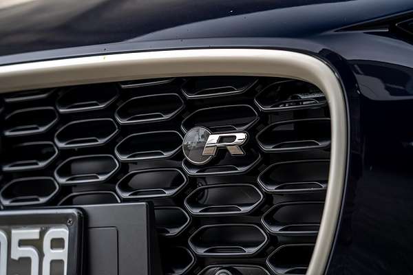 2024 Jaguar F-TYPE ZP Edition X152