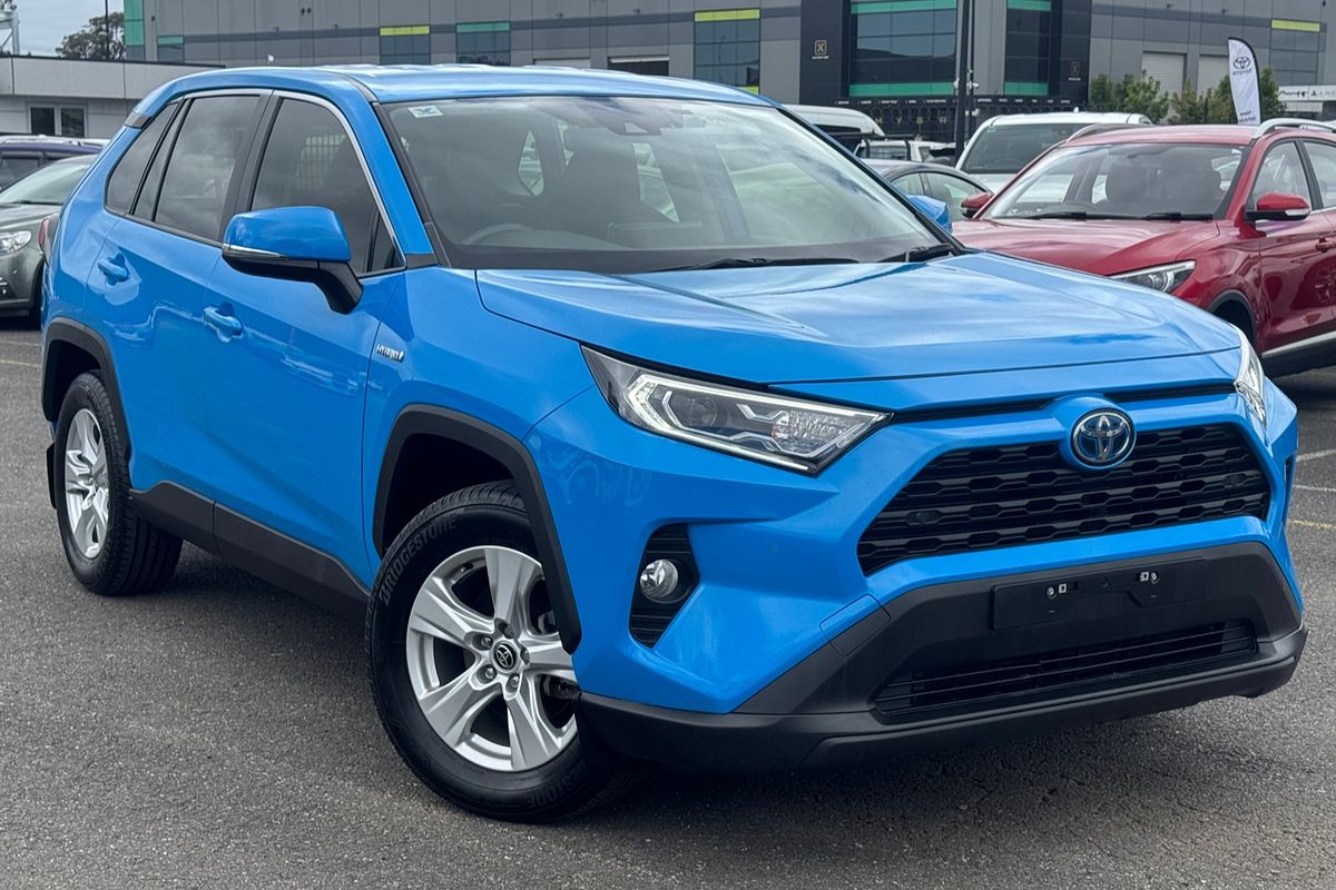 2020 Toyota RAV4 GX AXAH54R