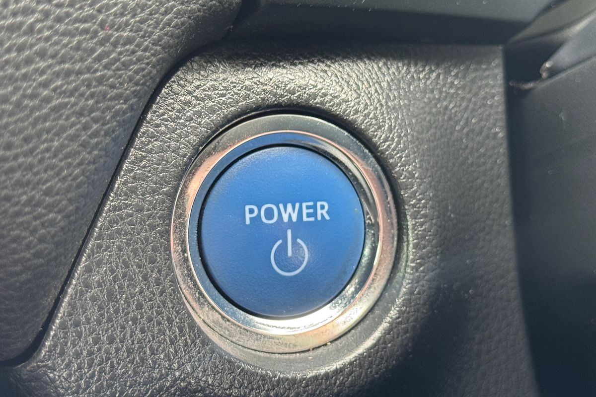 2020 Toyota RAV4 GX AXAH54R