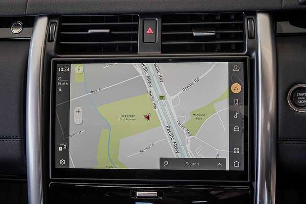 2025 Land Rover Discovery D350 S Series 5