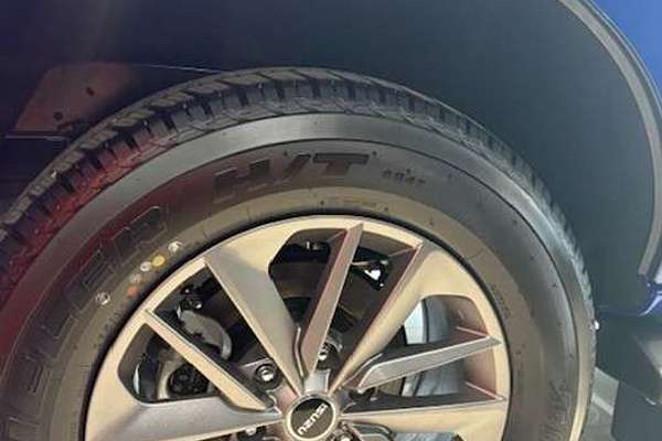 2025 Isuzu MU-X LS-U