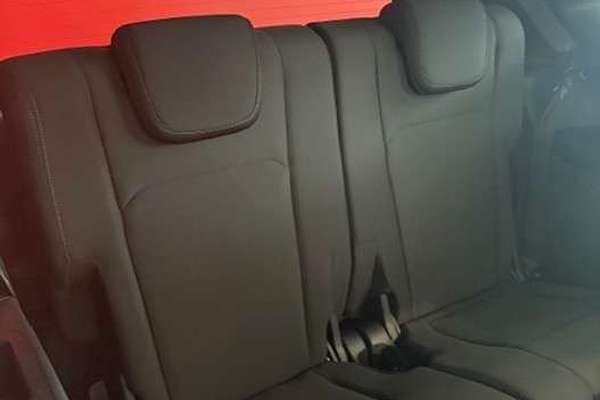 2025 Isuzu MU-X LS-U