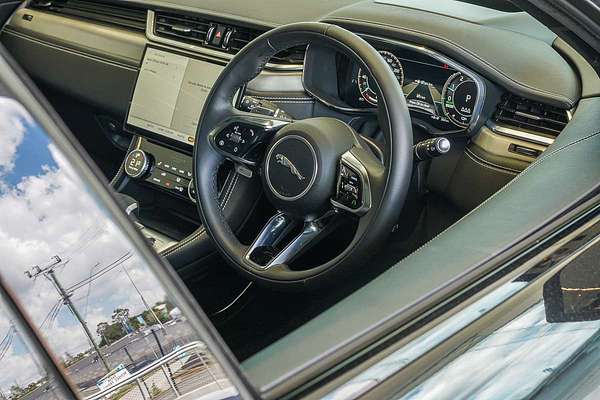 2025 Jaguar F-PACE PHEV P400e R-Dynamic SE 90th Anniversary Edition X761