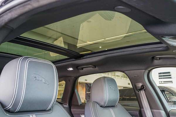 2025 Jaguar F-PACE PHEV P400e R-Dynamic SE 90th Anniversary Edition X761