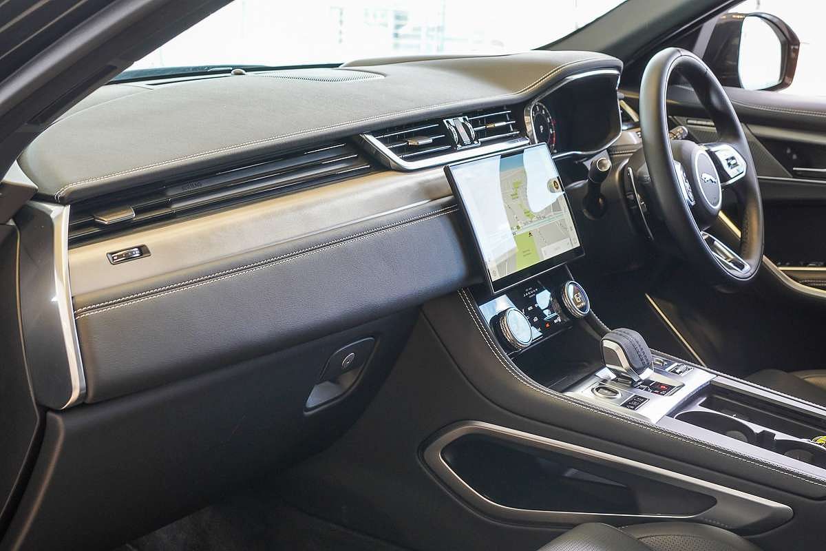 2025 Jaguar F-PACE PHEV P400e R-Dynamic SE 90th Anniversary Edition X761