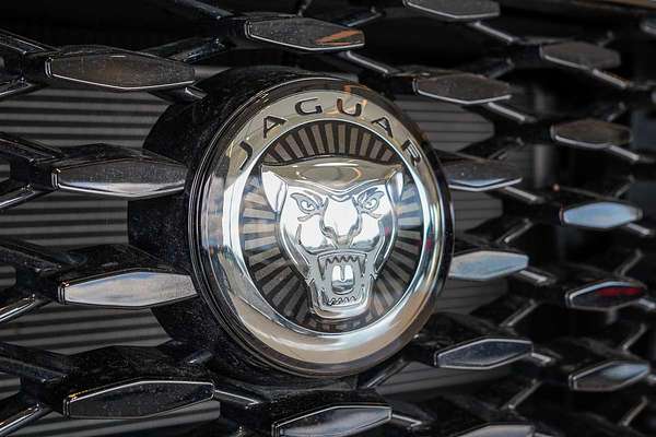 2025 Jaguar F-PACE PHEV P400e R-Dynamic SE 90th Anniversary Edition X761