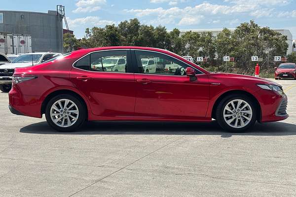 2024 Toyota Camry Ascent AXVH70R