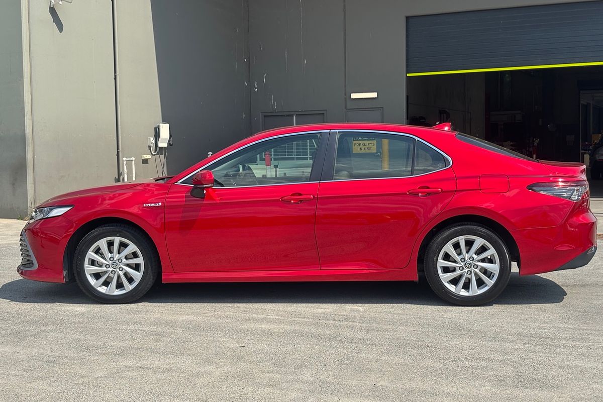 2024 Toyota Camry Ascent AXVH70R