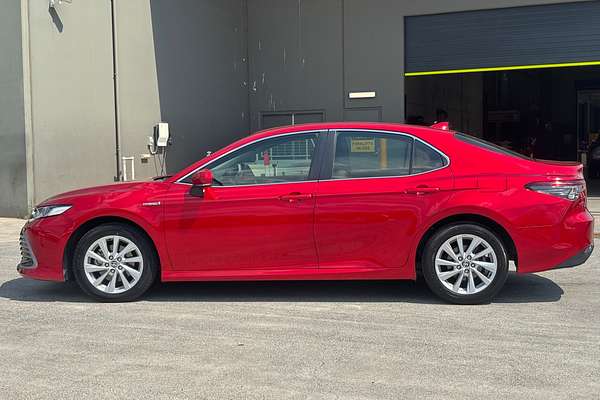 2024 Toyota Camry Ascent AXVH70R