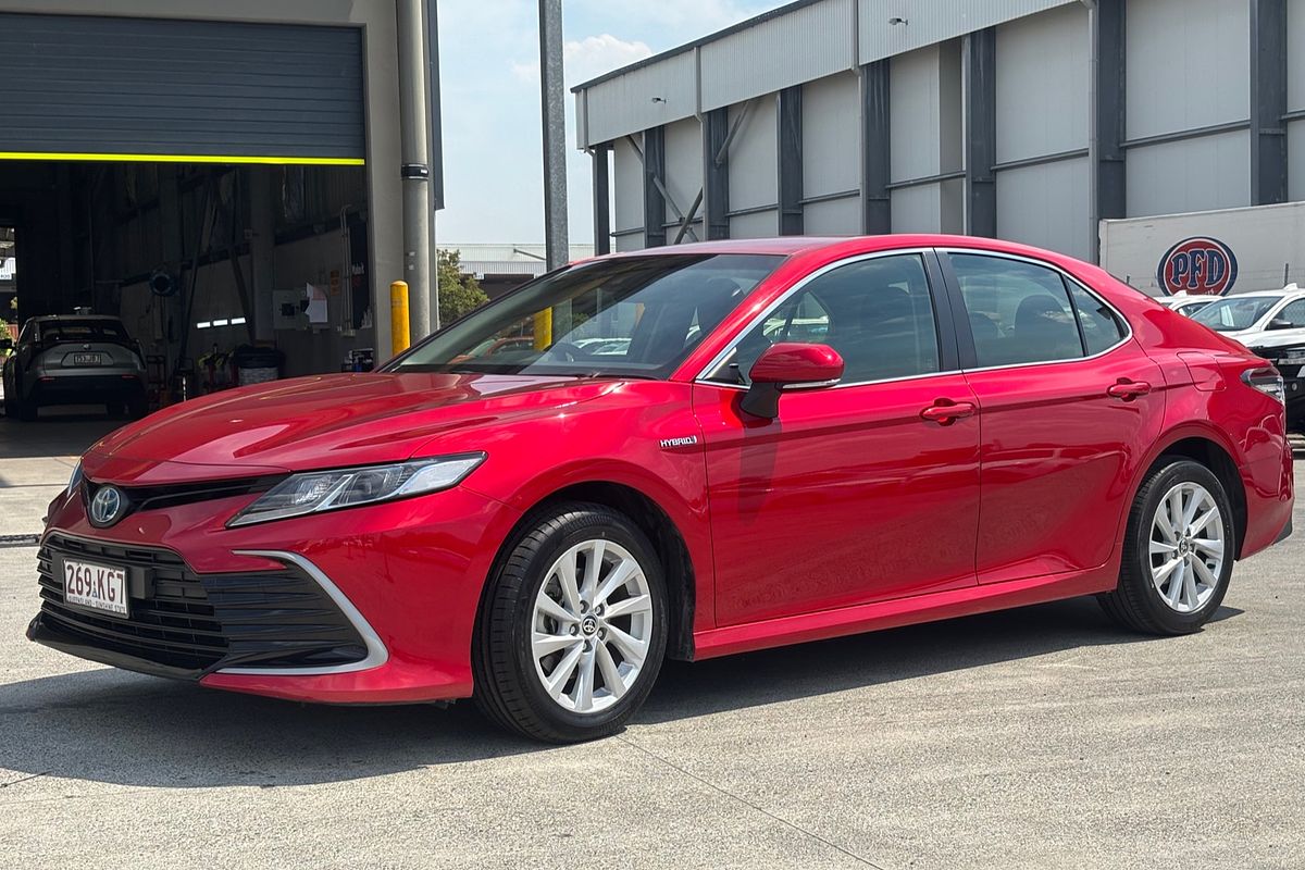 2024 Toyota Camry Ascent AXVH70R