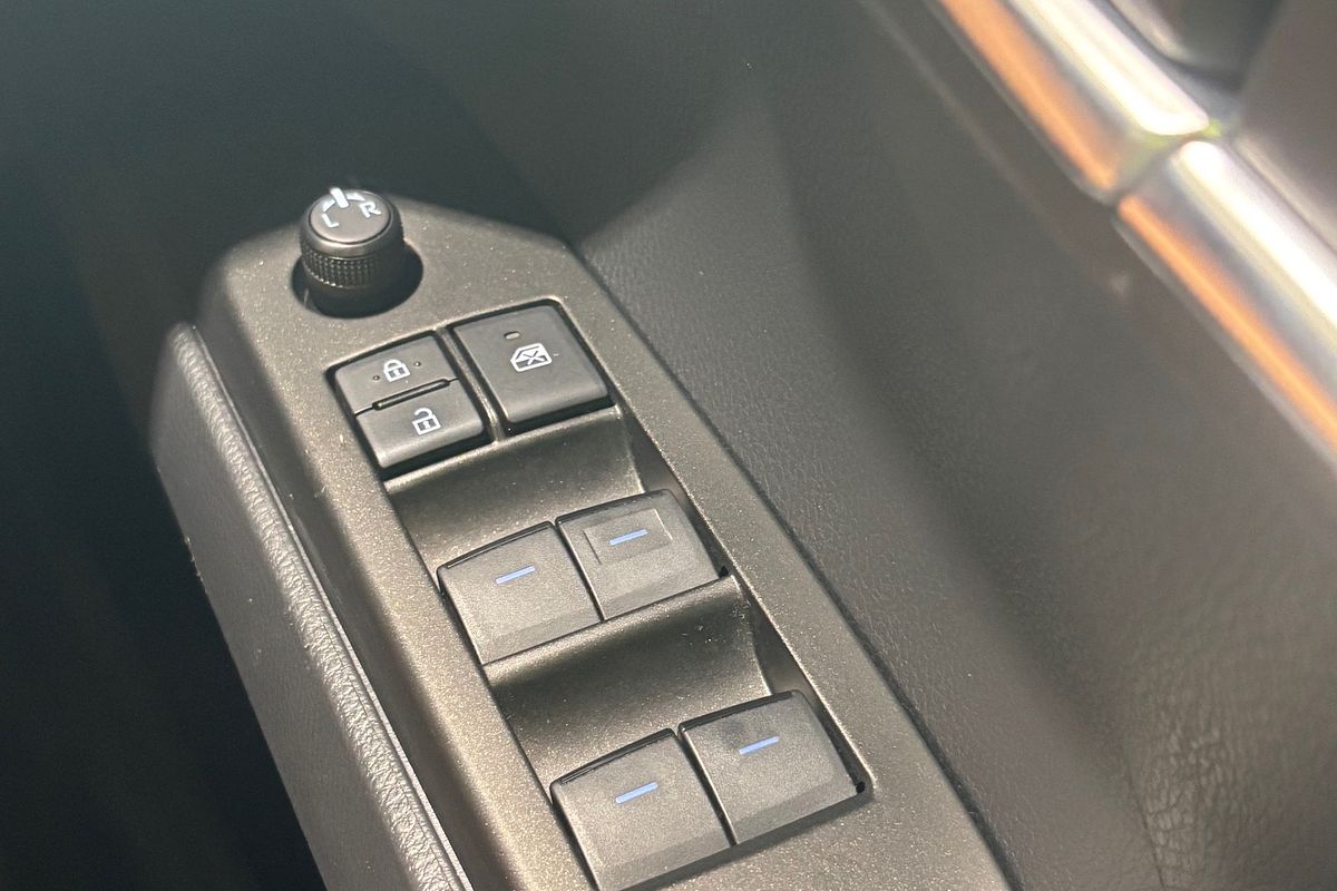 2024 Toyota Camry Ascent AXVH70R