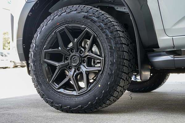 2025 Isuzu D-MAX X-TERRAIN 4X4