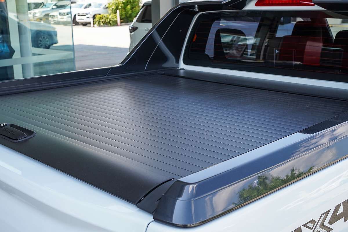 2025 Isuzu D-MAX X-TERRAIN 4X4