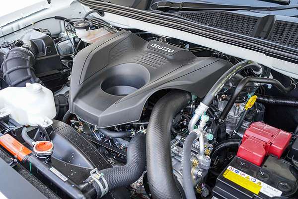 2025 Isuzu D-MAX X-TERRAIN 4X4