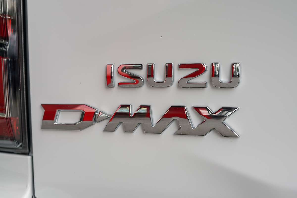 2025 Isuzu D-MAX X-TERRAIN 4X4