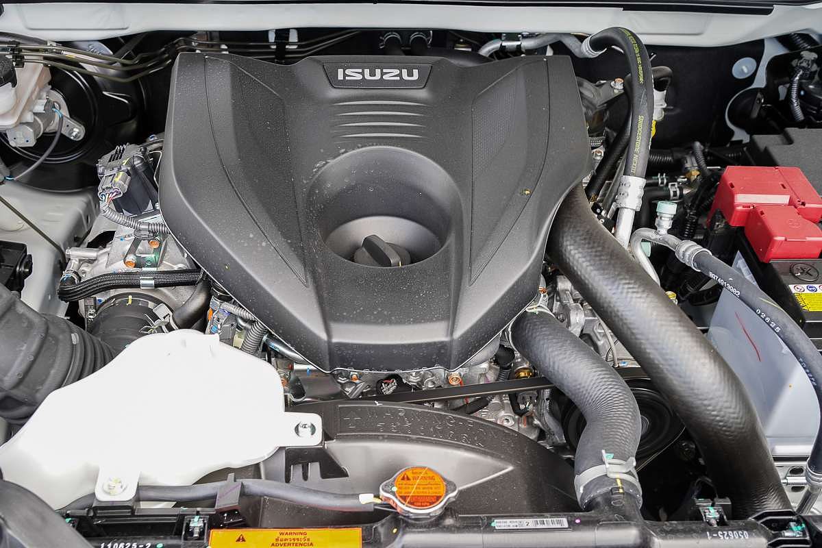 2025 Isuzu D-MAX X-TERRAIN 4X4