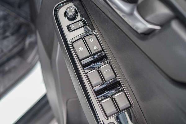 2025 Isuzu D-MAX X-TERRAIN 4X4