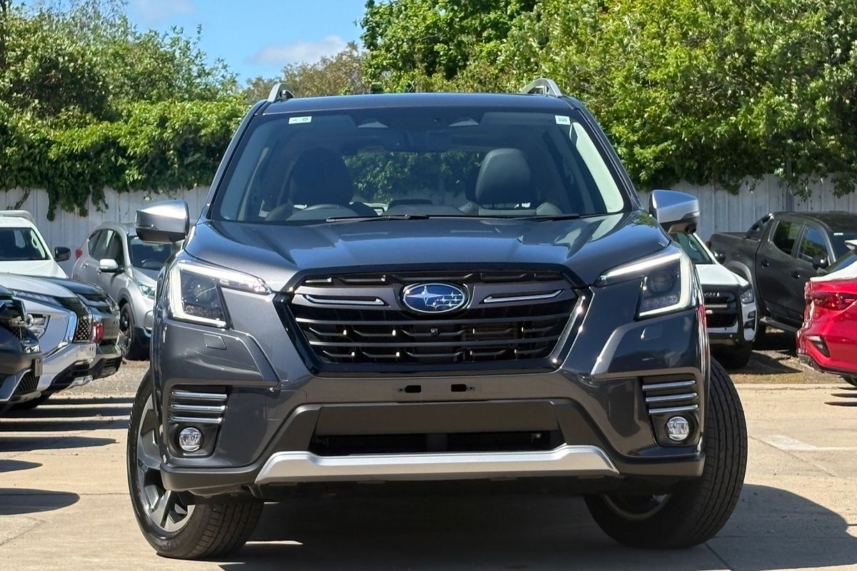 2025 Subaru Forester Hybrid S S5