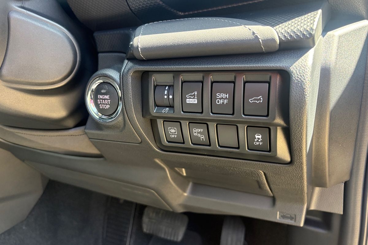 2025 Subaru Forester Hybrid S S5