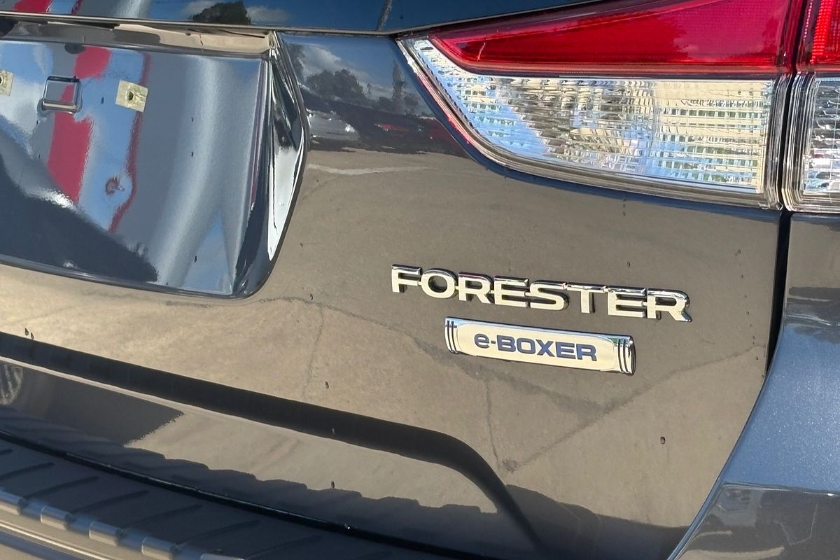 2025 Subaru Forester Hybrid S S5