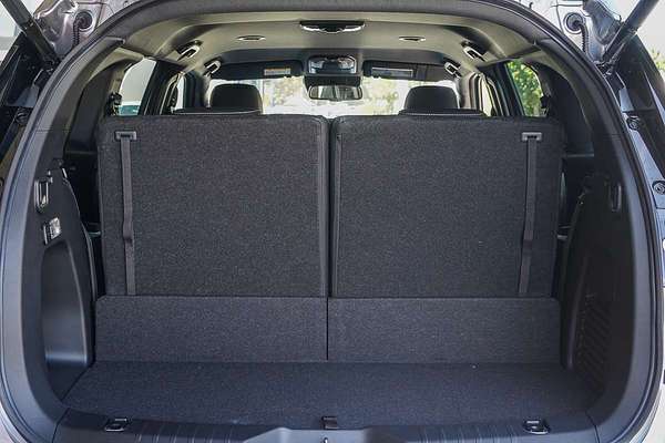 2025 Isuzu MU-X LS-T